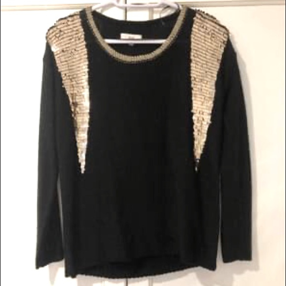 Knit sweater